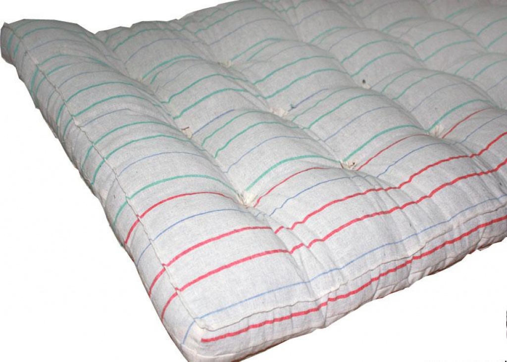 Matelas en coton sans ressort