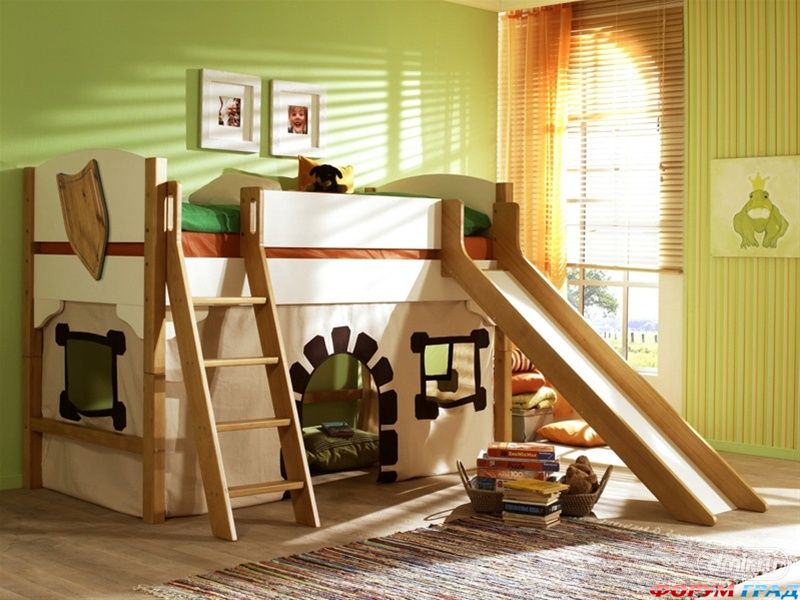 Mezzanine lit enfant avec espace jeux