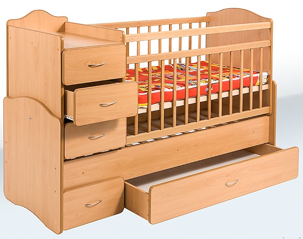 Transformateur de lit d'enfant en bois naturel