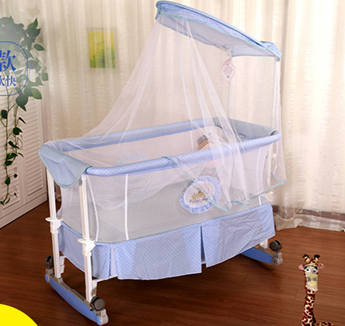 Chaise berçante pour bébé