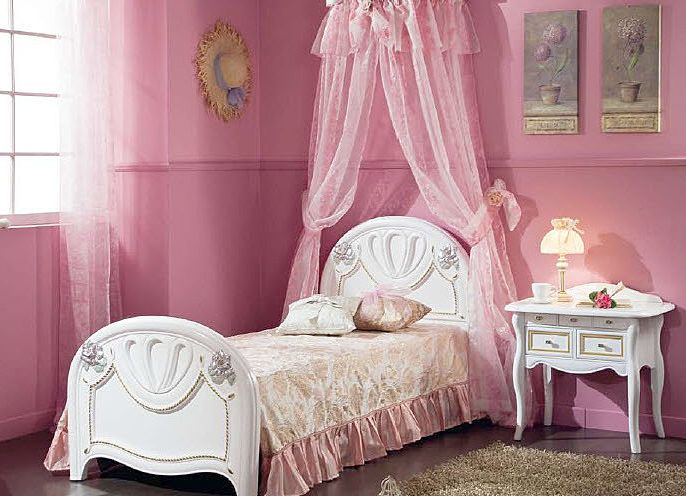 Lits d'enfants pour filles à baldaquin