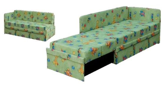 Canapé dans la chambre des enfants