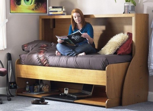 Lit de table fonctionnel