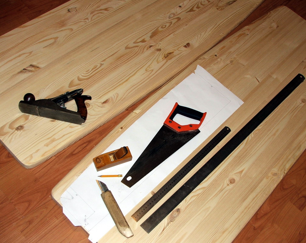 Outils pour faire un lit