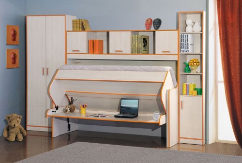 Lit transformateur dans la pépinière