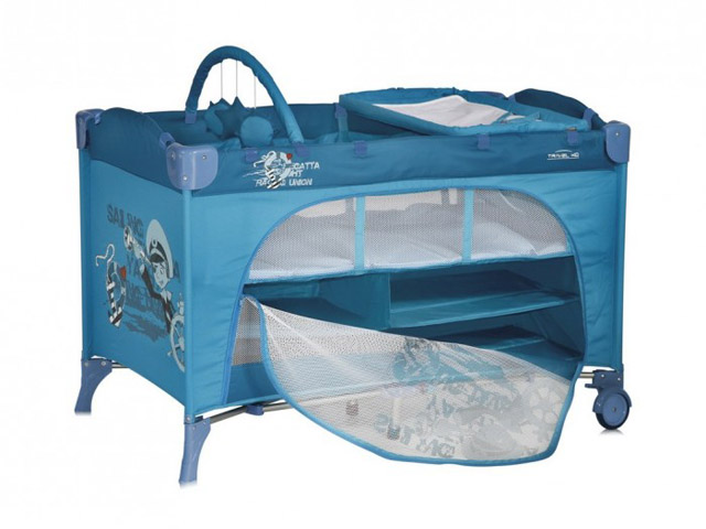 Lit bébé avec table à langer