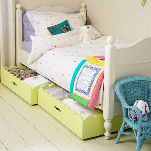 Lit simple avec tiroirs pour enfants