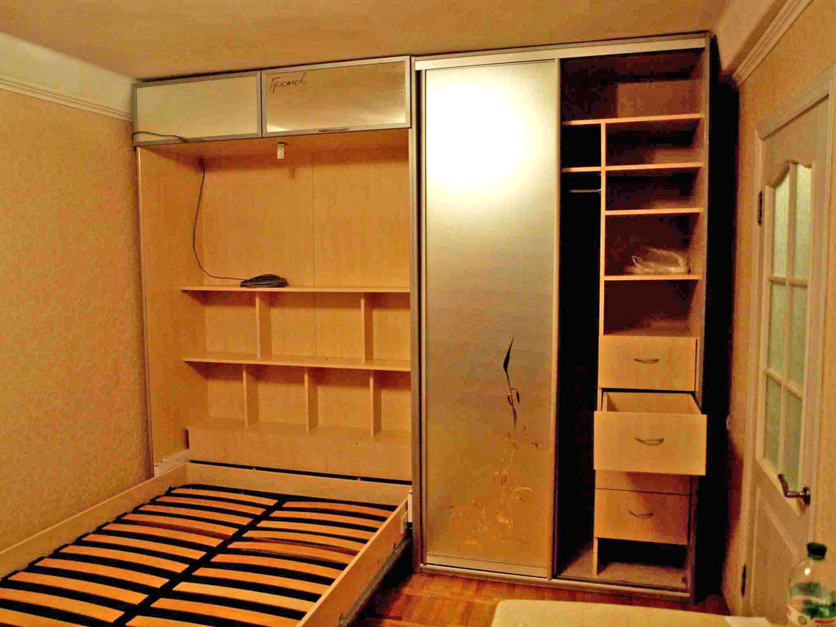 Lit armoire en aggloméré