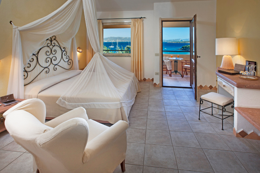 Lit douillet en métal