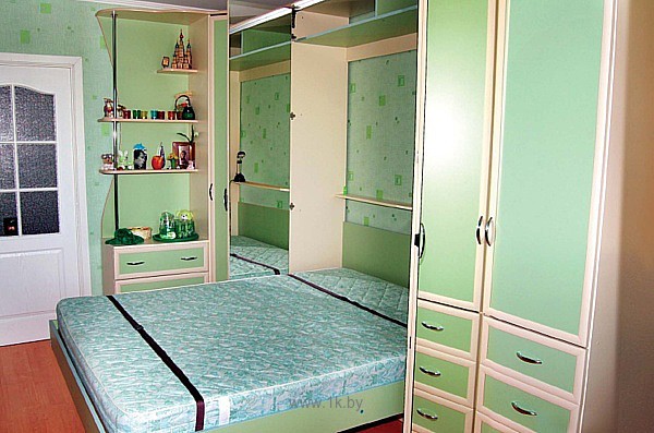 Transformateur avec mécanisme de levage vertical