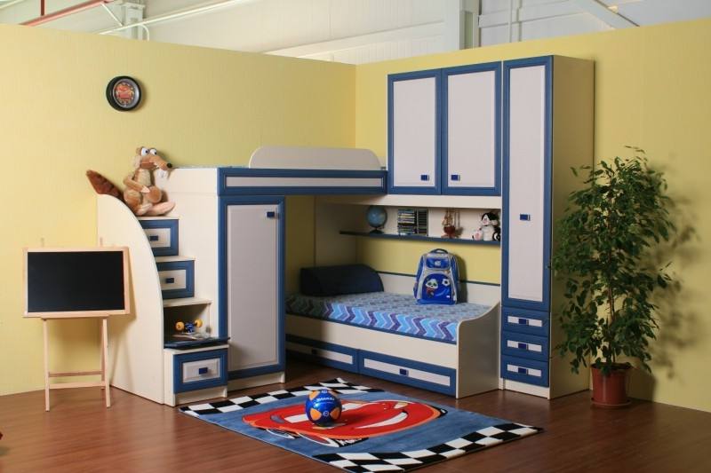 Modèle d'angle à deux étages