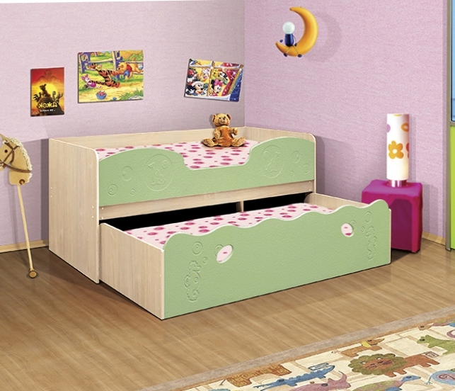 Lit confortable avec mécanisme de déploiement