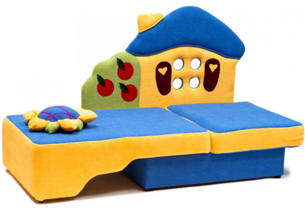 Canapé dans la chambre des enfants