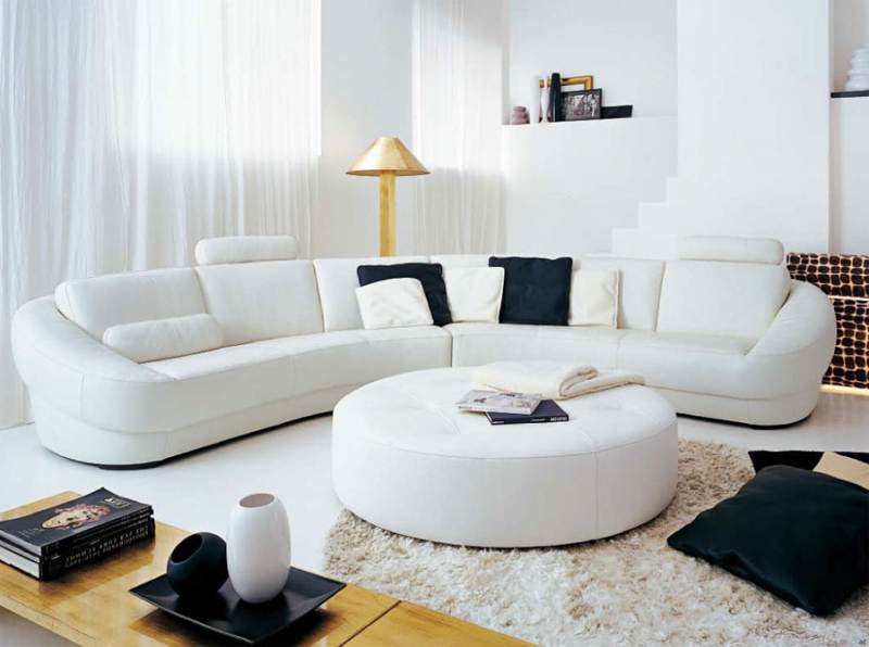 Canapé d'angle dans le salon