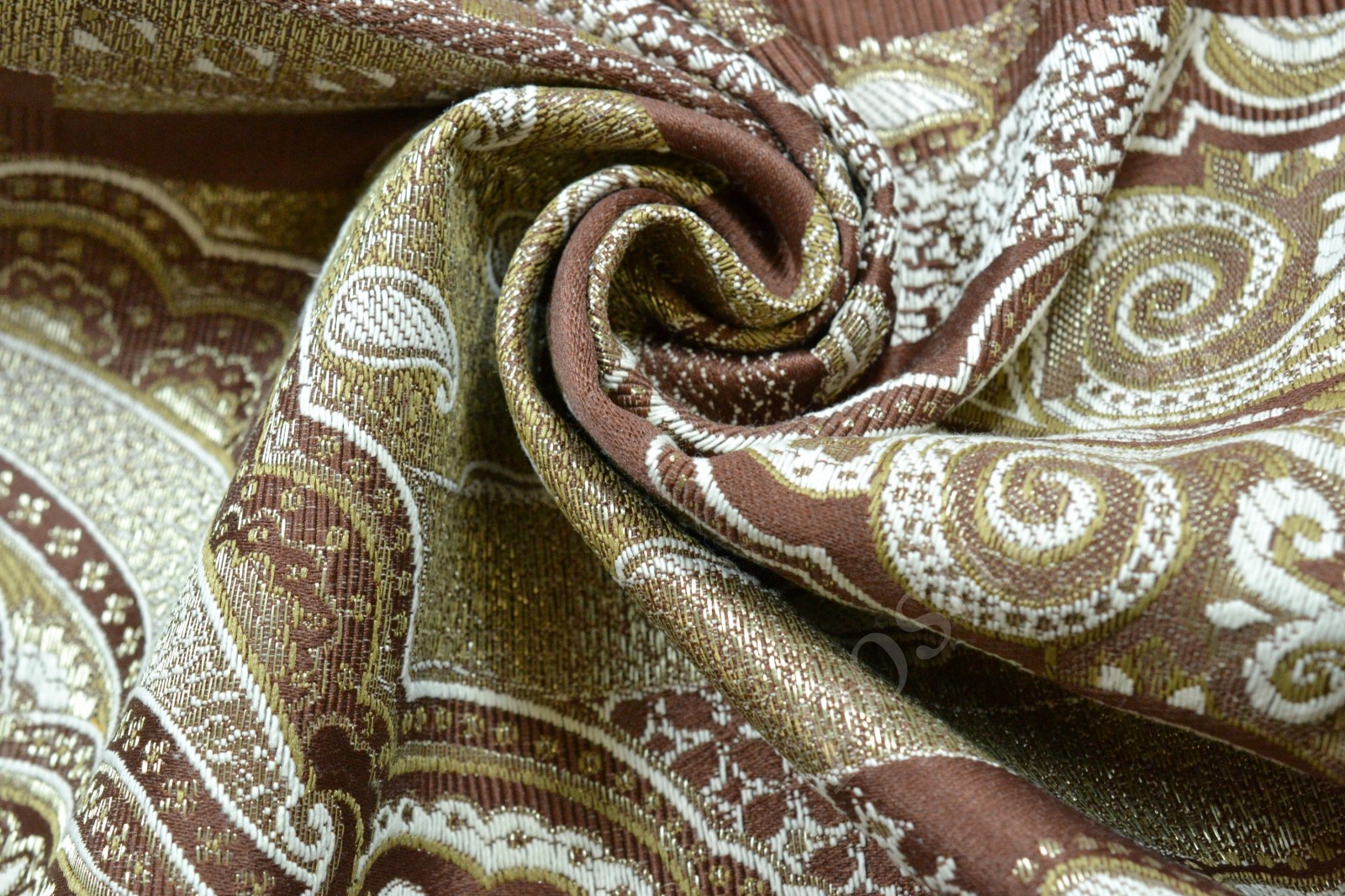 Matériel de tapisserie