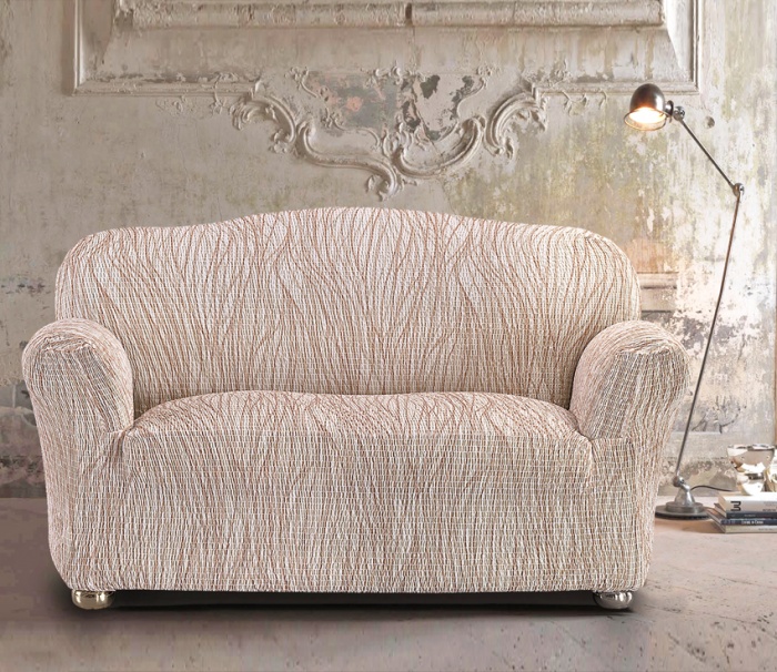 Décoration d'un canapé double