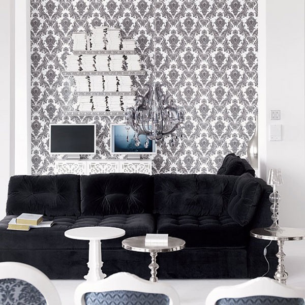 Beaux canapés en velours noir