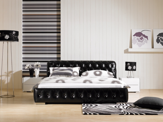 Lit noir en peluche en cuir