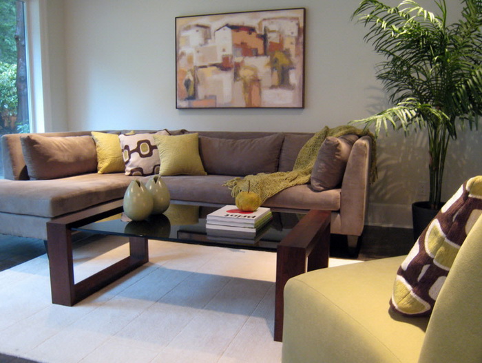 Un canapé marron pratique pour la maison