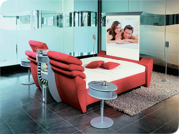 Un lit à emporter rouge pratique