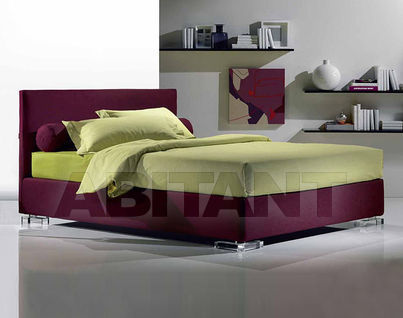 Lits bordeaux modernes